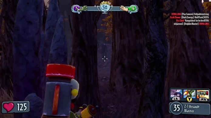 Slender Man repousa entre as árvores sem poder dar maiores sustos no jogador (Foto: Reprodução: YouTube)