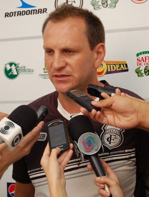 Luciano Silva, técnico interino do Treze (Foto: Silas Batista / Globoesporte.com/pb)