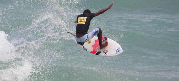 Fininho, surfista paraibano (Foto: Divulgação)