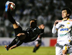 Ponte Preta x Criciúma (Foto: Marcos Ribolli / Globoesporte.com)