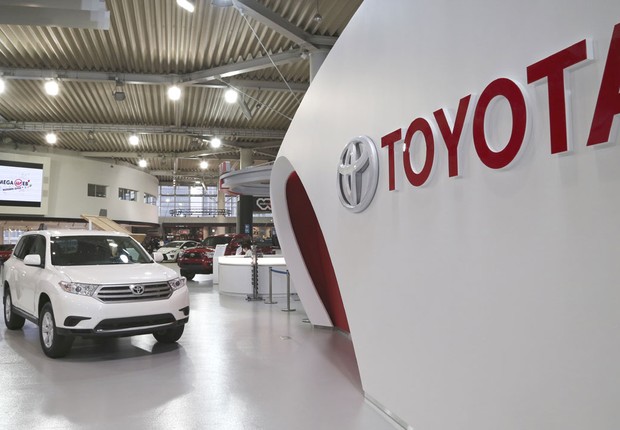 Estande da montadora japonesa Toyota em feira de automóveis (Foto: Akio Kon/Bloomberg via Getty Images)