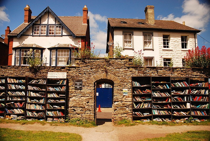 Honesty Bookstore - Hay-on-Wye, Inglaterra (Foto: Reprodução)