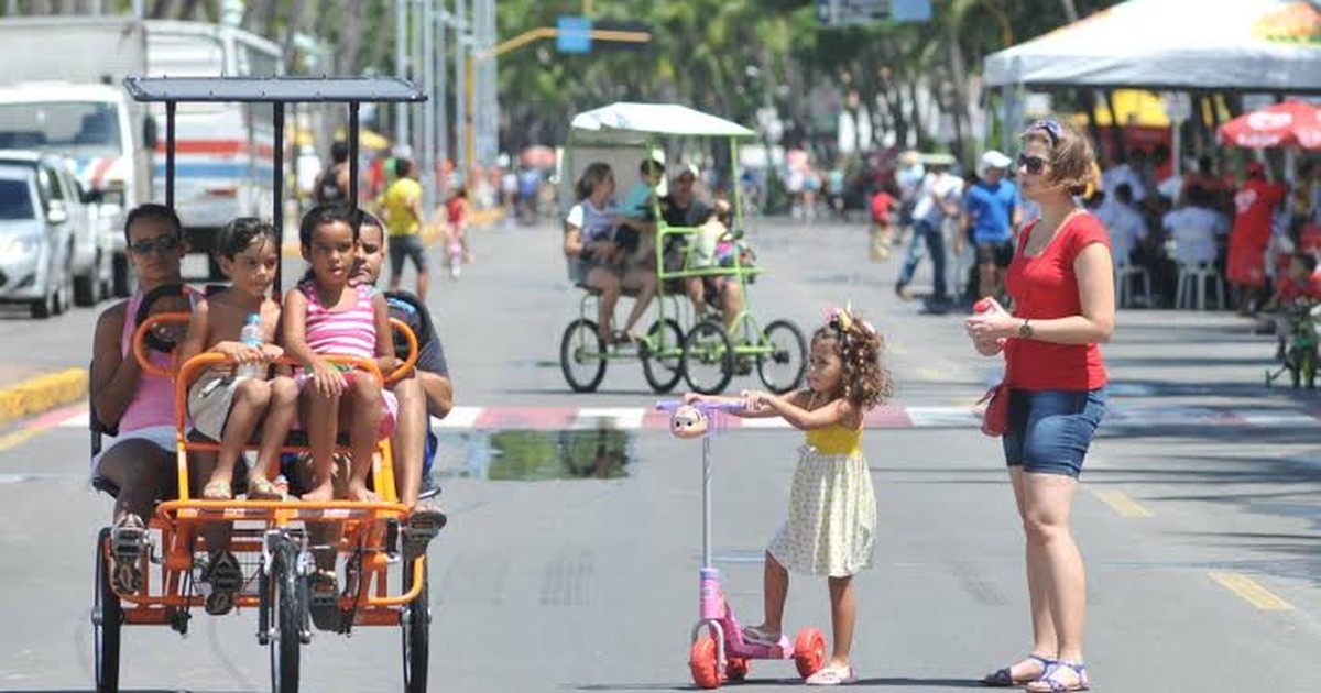 G Tr Nsito Na Orla De Macei Alterado Para Evento Do Dia Das