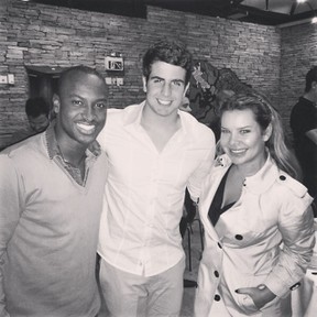 Thiaguinho e Fernanda Souza no aniversário de Enzo Celulari em restaurante no Rio (Foto: Instagram/ Reprodução)