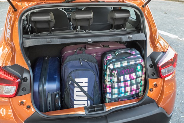 Renault Kwid: afinal, quantas malas cabem no porta-malas? - AUTO ...