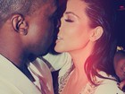 Grávida, Kim Kardashian troca beijo com Kanye West