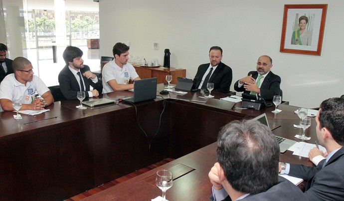 Reunião dívidas (Foto: Ivo Lima / Divulgação)