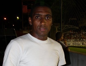 Jônatas Obina, acompanha jogo do América TO e Atlético-MG (Foto: Izaac Hiero)