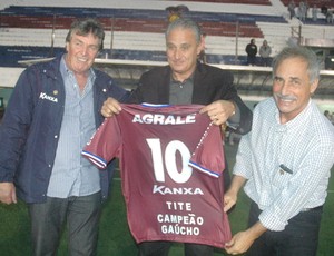 tite ca-ju (Foto: Rafael Tomé/Divulgação Caxias)