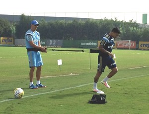 Sem Dudu, Palmeiras faz último treino antes de concentração em Atibaia