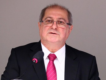 O ministro das Comunicações, Paulo Bernardo, em audiência na Comissão de Ciência e Tecnologia da Câmara (Foto: Antonio Augusto/Câmara dos Deputados) O ministro das Comunicações, Paulo Bernardo, em audiência na Comissão de Ciência e Tecnologia da Câmara (Foto: Antonio Augusto/Câmara dos Deputados)