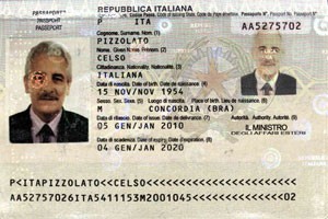 Site da Interpol traz imagem de passaporte de Celso Pizzolato, irmão do condenado foragido (Foto: Reprodução/Interpol)