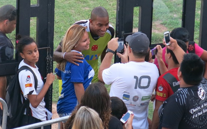 edmilson treino vasco (Foto: Edgard Maciel de Sá)