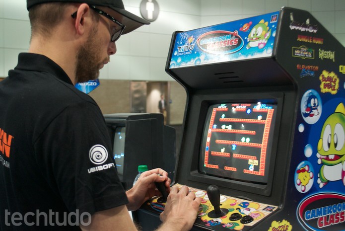 Os jogos de 'fliperama' fizeram sucesso na E3 2014 (Foto: Monique Mansur/ TechTudo) Os jogos de 'fliperama' fizeram sucesso na E3 2014 (Foto: Monique Mansur/ TechTudo)
