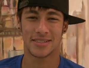 Neymar torcida Falcão futsal (Foto: Reprodução Youtube)