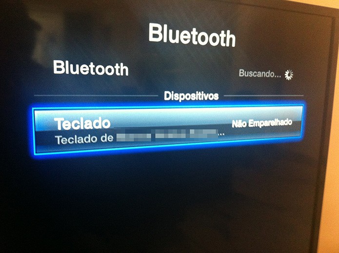 Pareando um teclado Bluetooth com uma Apple TV (Foto: Marvin Costa/TechTudo)