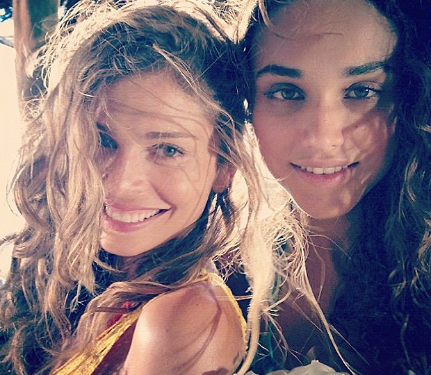 Grazi Massafera e Débora Nascimento (Foto: Reprodução / Instagram)