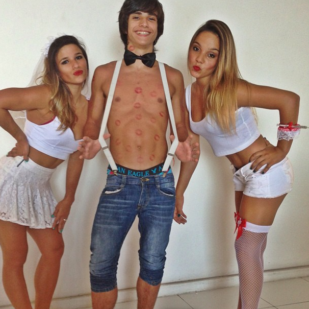Jade Barbosa e Gabriela Soares brincam com o irmão da ginasta, Pedro Barbosa (Foto: Reprodução Instagram)
