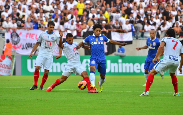 Romarinho Corinthians x Bahia (Foto: Erik Salles / Ag. Estado)