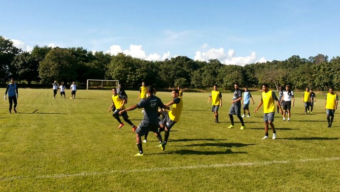 ABC fez o último treino antes do jogo contra o Goianésia, pela Copa do Brasil (Foto: Divulgação/ABC)
