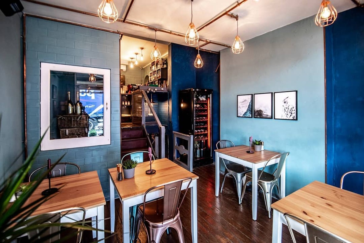 Casal gay recebe indenização de mais de R 700 mil após ser ofendido por dono de restaurante