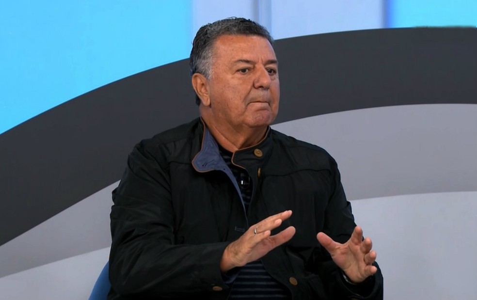 Arnaldo Cézar Coelho acreita que uso de vídeo precisa ser testado mais vezes (Foto: Reprodução SporTV)