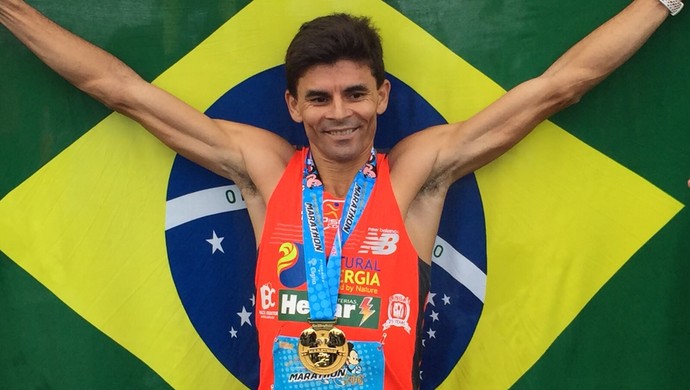 Fredison agora soma com uma vaga para correr a maratona dos Jogos Olímpicos, no Rio de Janeiro (Foto: Arquivo Pessoal/Fredison Costa)