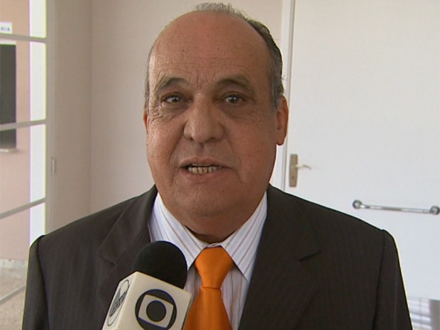 TCE quer que ex-prefeito de Franca devolva R$ 131 mil a cofres públicos TCE quer que ex-prefeito de Franca devolva R$ 131 mil a cofres públicos