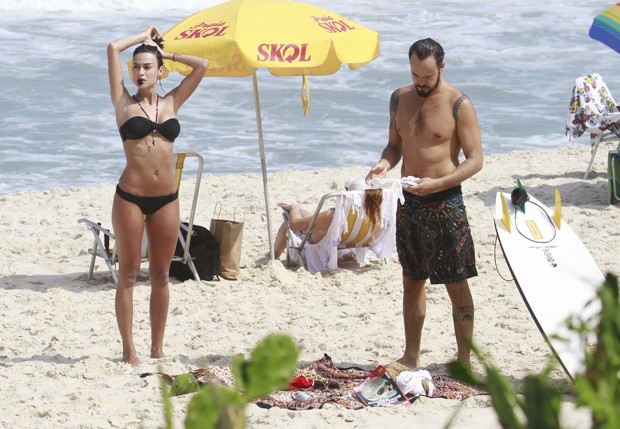 Thaila Ayala e Paulo Vilhena (Foto: Dilson Silva/ Agnews)