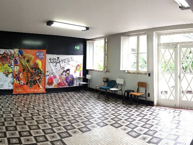 Sala no interior do Grande Hotel, em Goiânia, Goiás (Foto: Luísa Gomes/G1)