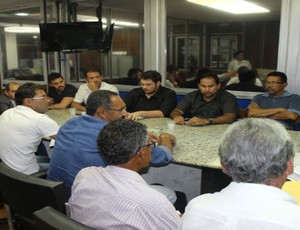 reunião fpf-pe sub-20 2015 (Foto: Divulgação / FPF-PE)
