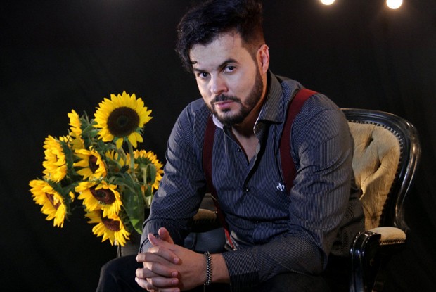 Trabalho muito, não sobra tempo pra transar', diz Felipe Titto - Guia Gay  São Paulo
