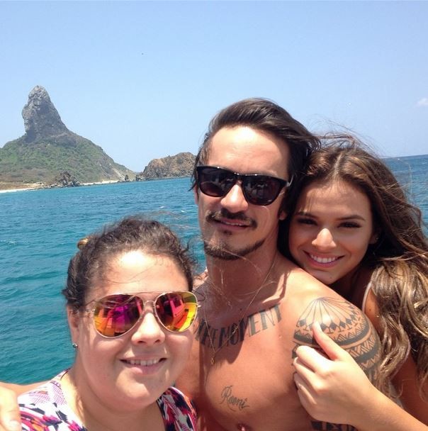 Bruna Marquezine e amigos em Noronha (Foto: Instagram / Reprodução)