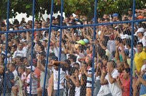 Torcida do Central no estádio Vera Cruz (Foto: Divulgação / Central)