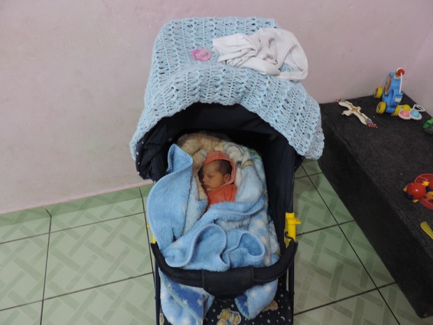 Bebê que nasceu em banco de rua em Sorocaba (SP) (Foto: Benjamim Pesce)
