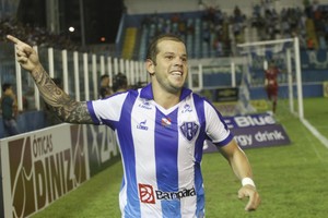 Tiago Luís tem oe melhor aproveitamento entre os jogadores ofensivos do Paysandu na Série B (Foto: Igor Mota/O Liberal)