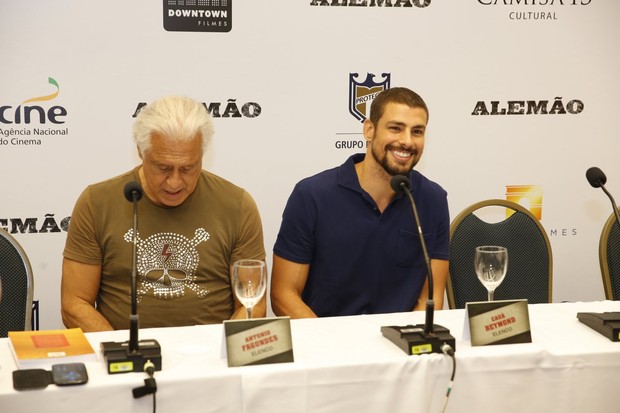 Cauã Reymond e Antônio Fagundes em coletiva de filme (Foto: Felipe Panfili/AgNews)