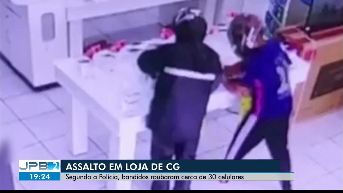 Loja Assaltada E Tem Cerca De Celulares Roubados No Centro De