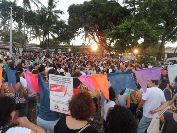 #ocupeestelita reuniu milhares de pessoas  no Centro do Recife (Foto: Vitor Tavares / G1)