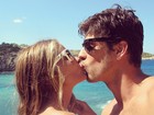 Yasmin Brunet beija namorado e posta foto: 'Amar, sempre amar'
