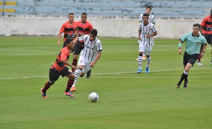 Flamengo x Corinthians sub-20 TR Martins Pereira Paulista (Foto: Filipe Rodrigues)