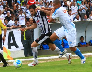 Botafogo-PB x Crac, Frontini, atacante do Botafogo-PB (Foto: Rizemberg Felipe/Jornal da Paraíba)