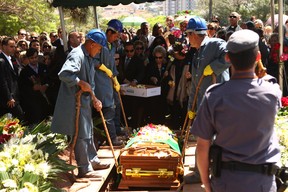 Funeral de Hebe Camargo (Foto: Iwi Onodera/ EGO)