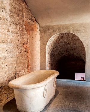 Vários utensílios domésticos, móveis e objetos originais, incluindo a banheira da Marquesa, encontram-se no acervo do museu (Foto: Ilana Bar/Editora Globo)