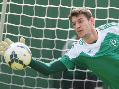 Ansioso por primeiro clássico, Fabio diz: 