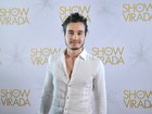 Tiago Iorc grava 'Show da virada' após polêmico clipe com Marquezine