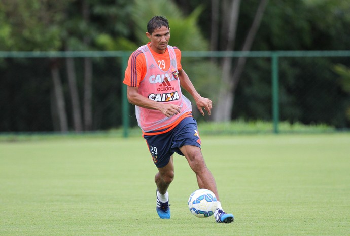 Durval Sport (Foto: Aldo Carneiro/Pernambuco Press)