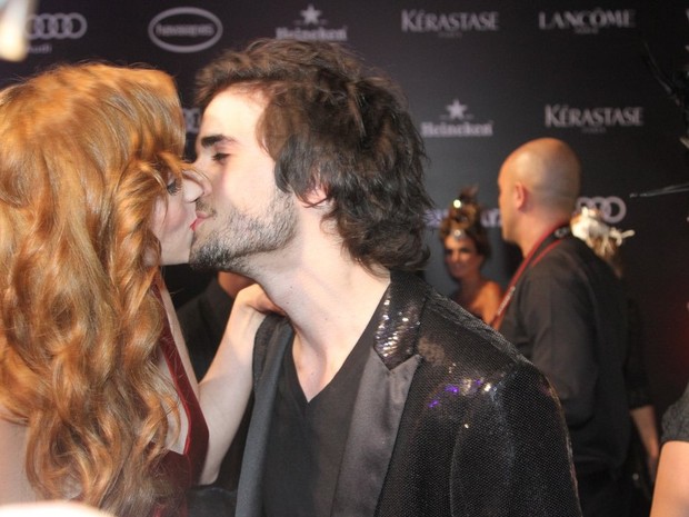 Sophia Abrahão e Fiuk no Baile de Gala da Vogue (Foto: Thiago Duran e Leo Franco / AgNews)