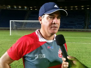 Vinicius Saldanha - técnico Imperatriz falando sobre decisão do Campeonato Maranhense 2015 (Foto: Bruno Alves/Globoesporte.com)
