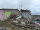 Caminhão destrói casa e três ficam feridos (André Luiz/AL Notícias)